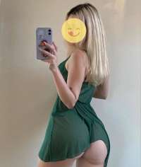 Arkadan veren escort Nadya