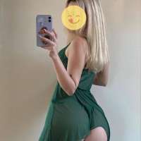 Arkadan veren escort Nadya